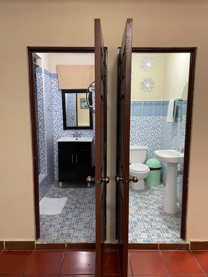 Hotel Fotherhouse San Salvador Luaran gambar