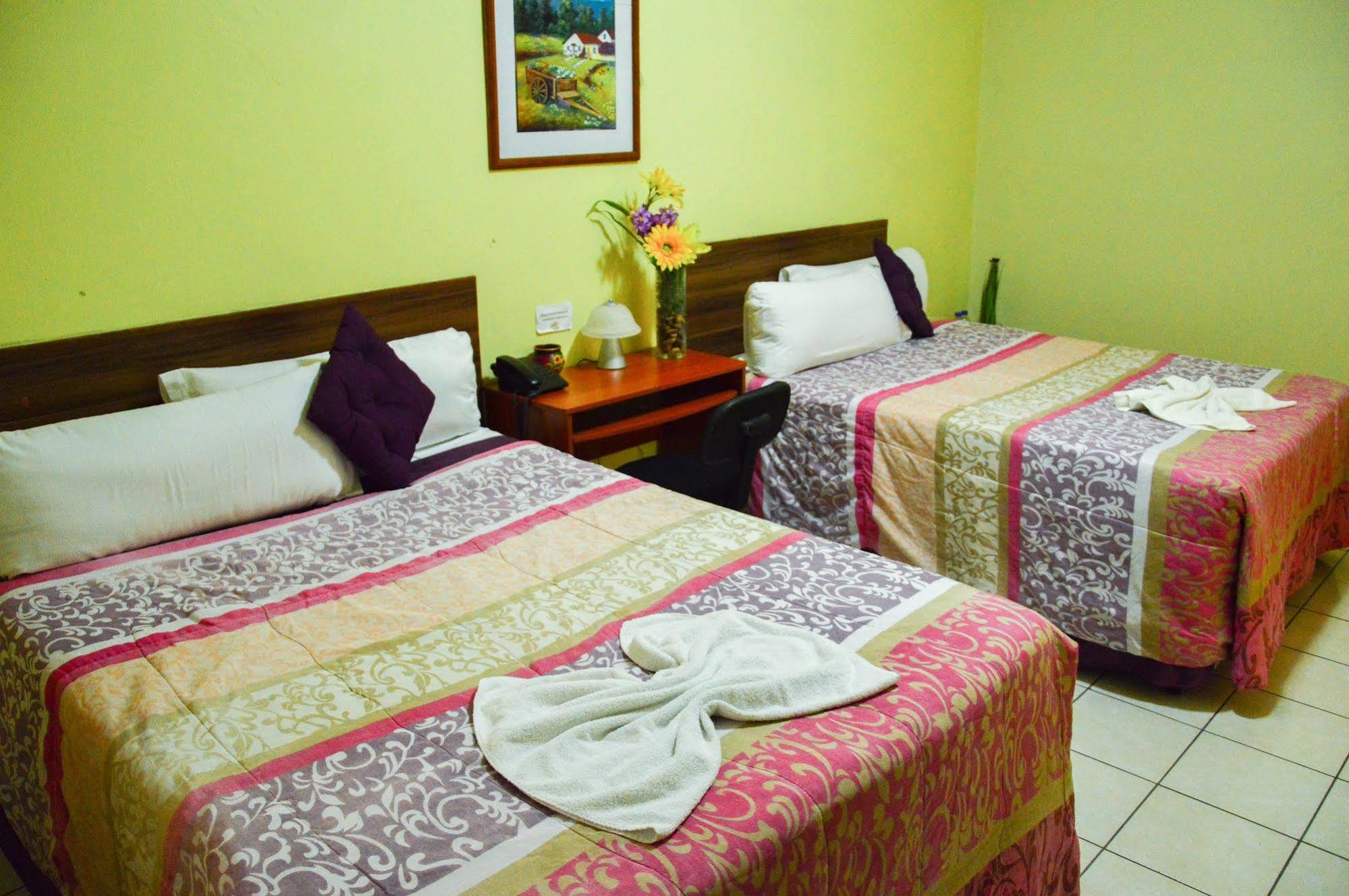 Hotel Fotherhouse San Salvador Luaran gambar